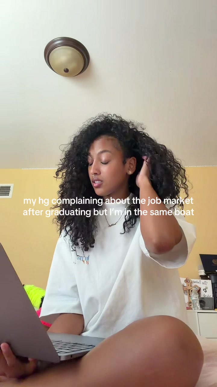 @divin3disast3rr