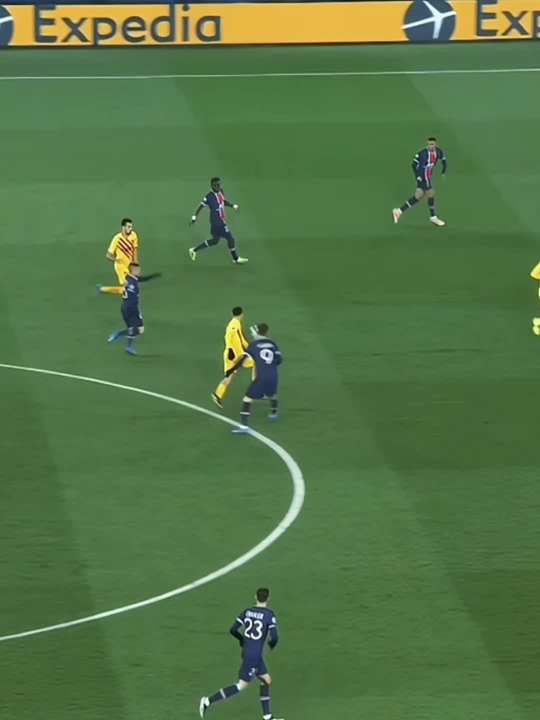 @Mister Foot