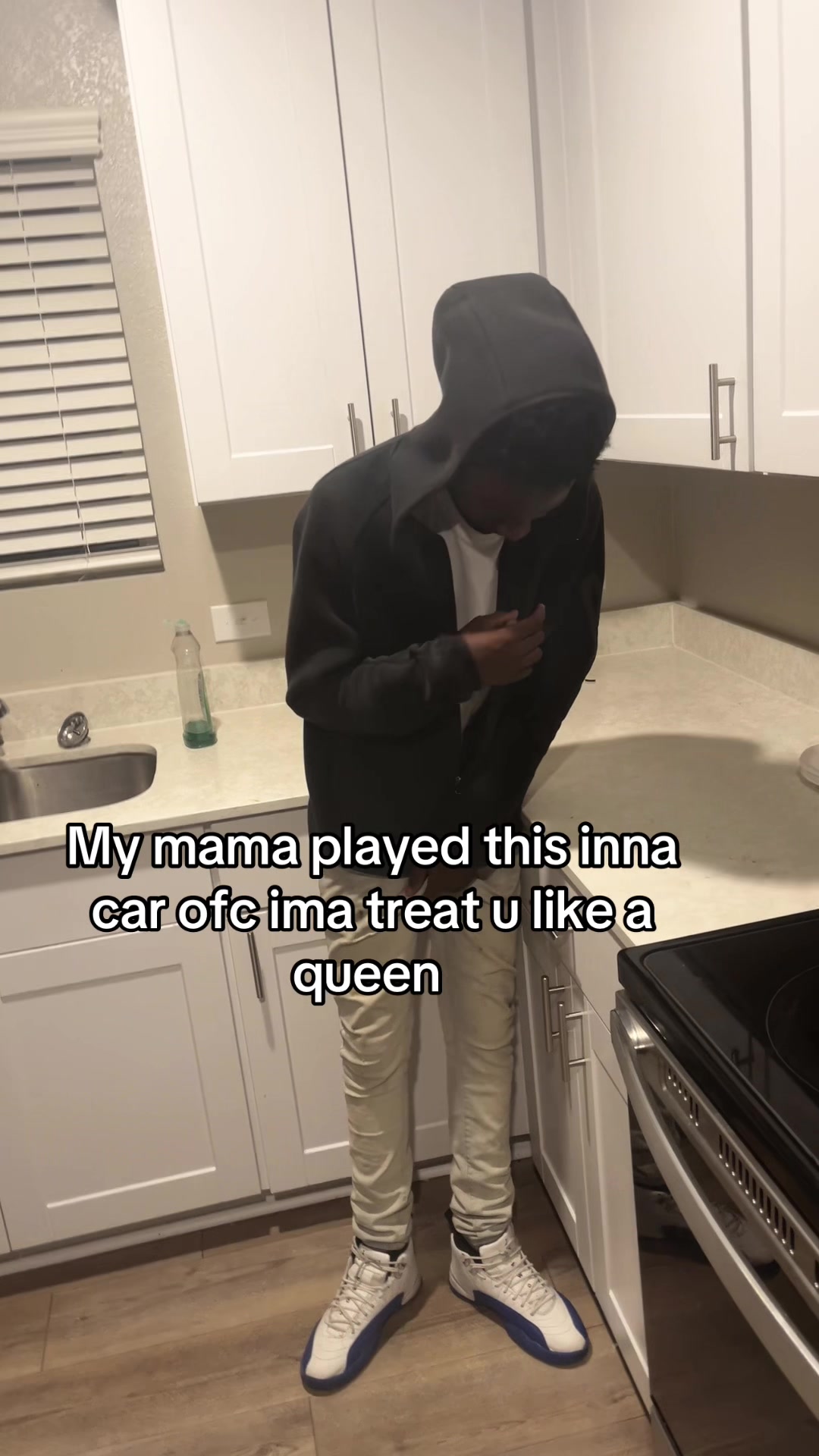 @🐶