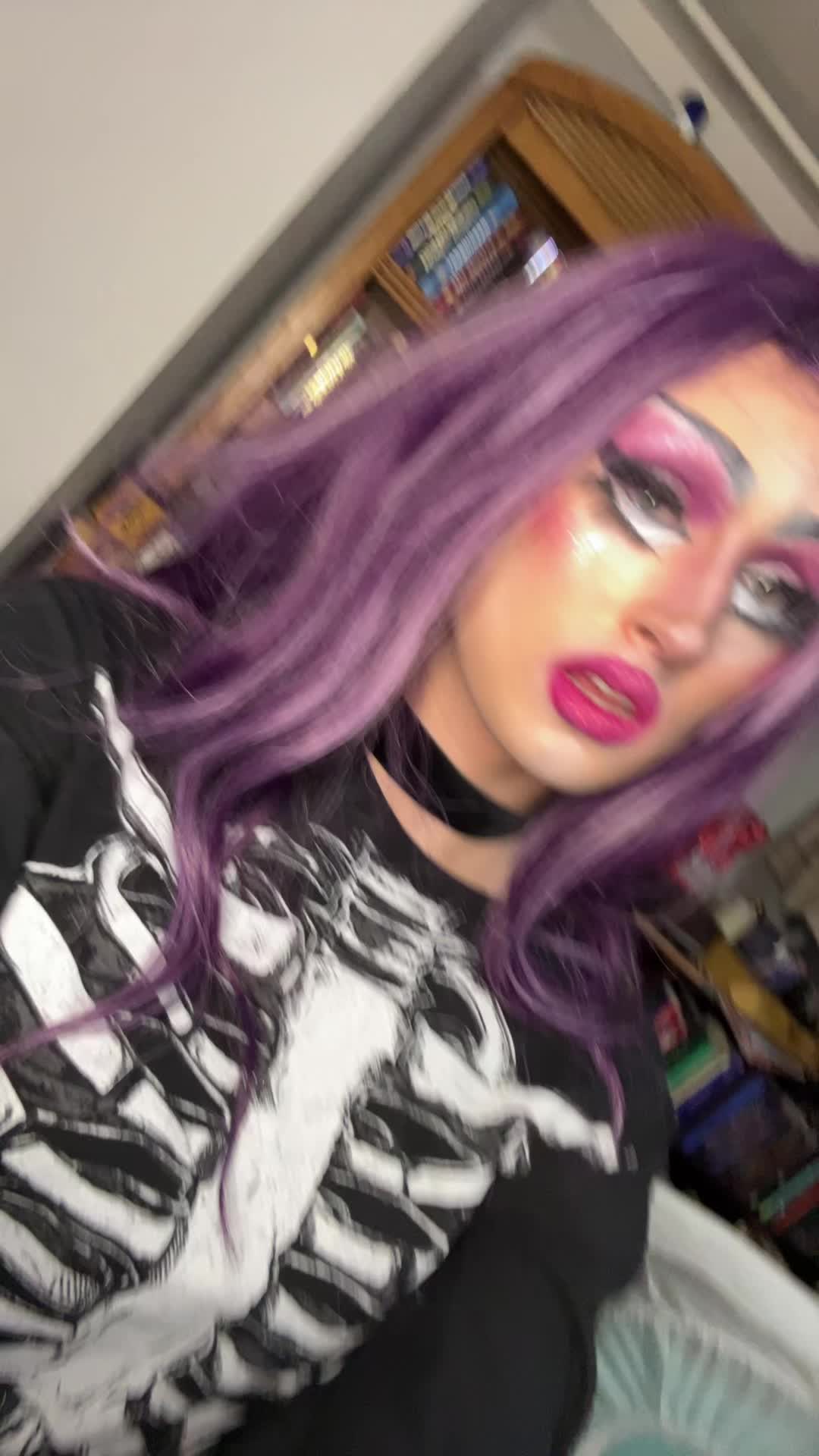 @Miss. Glitoris