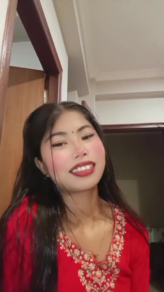 @Radha💦✨