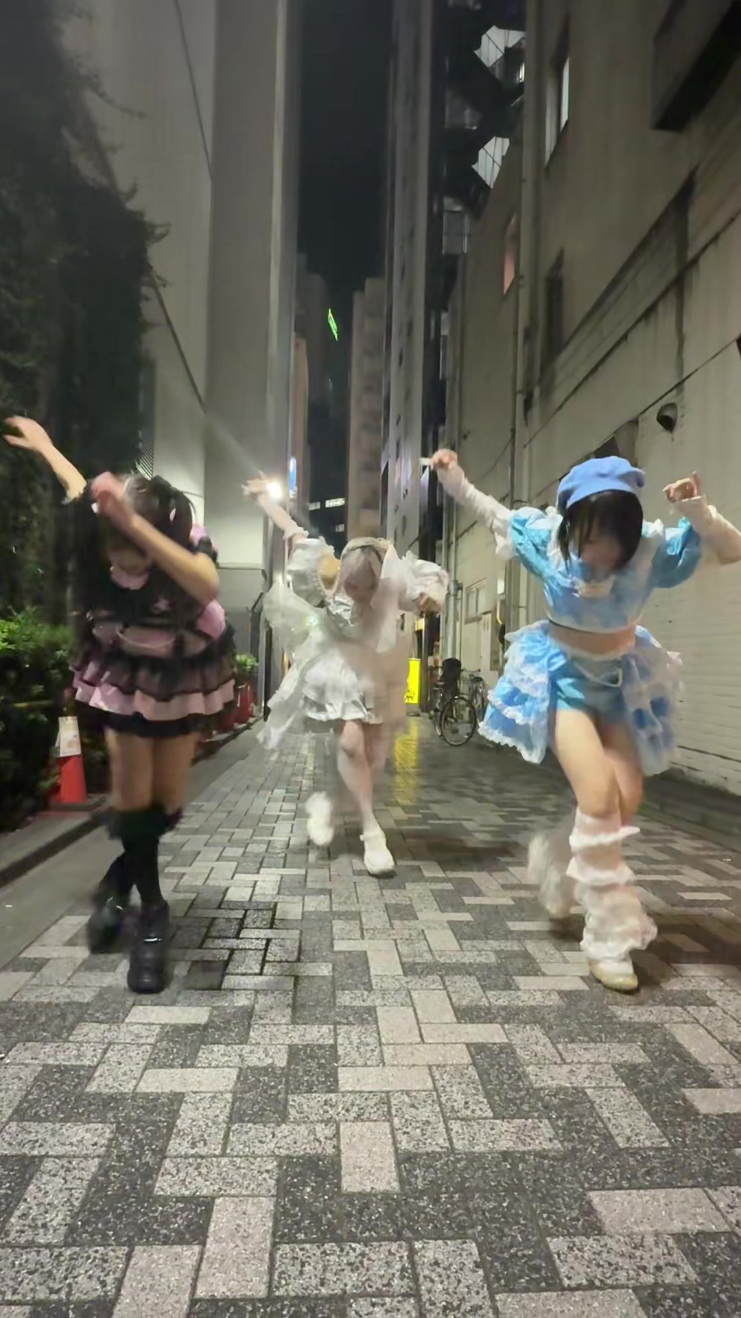 @縷々