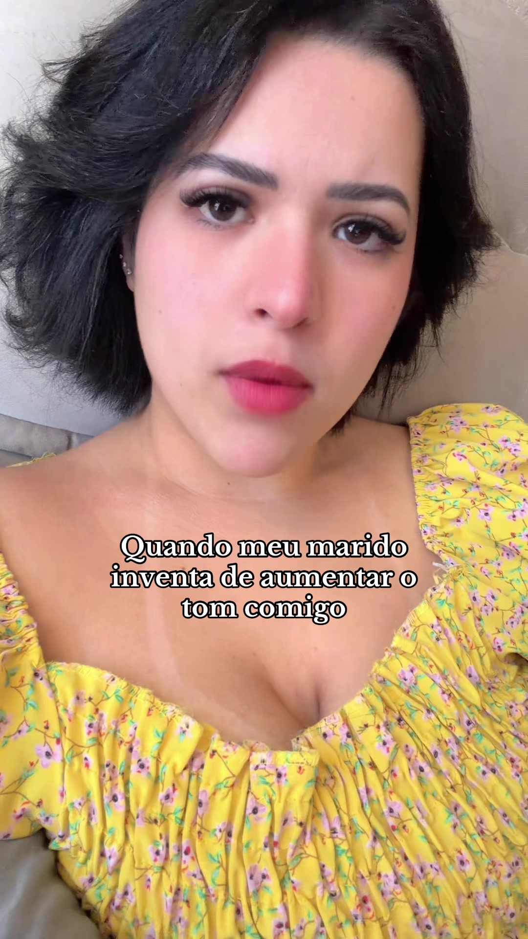 @aninhambs