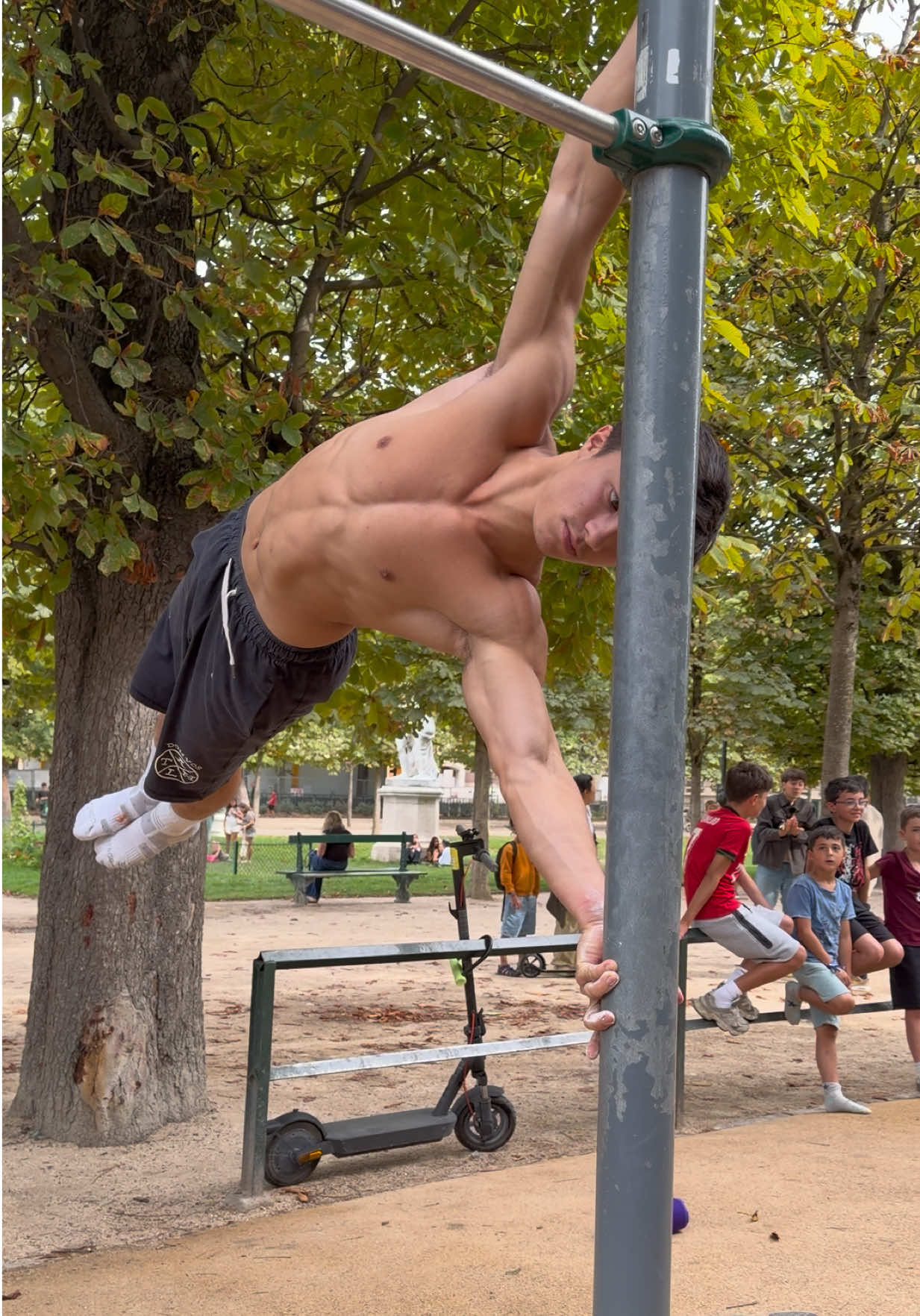 @Baki_calisthenics