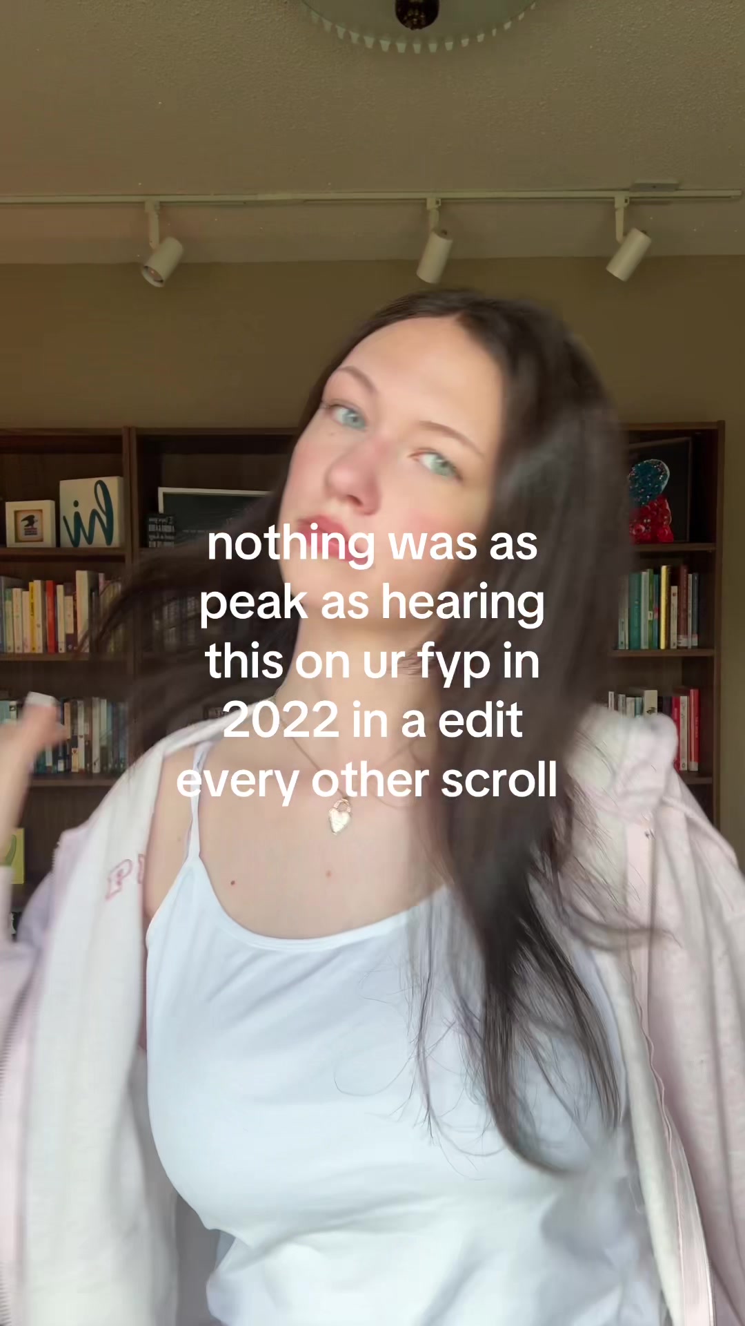 @๐๐ v
