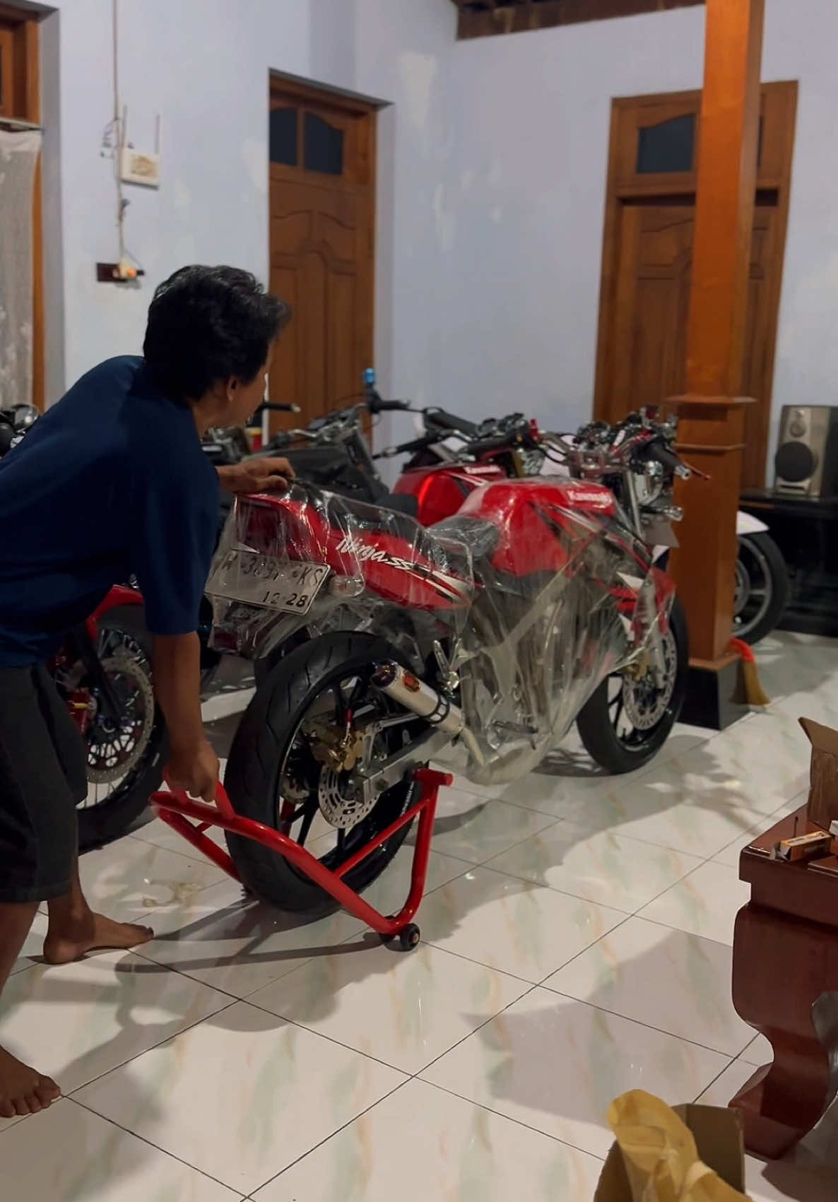 @Hervin.IBRK