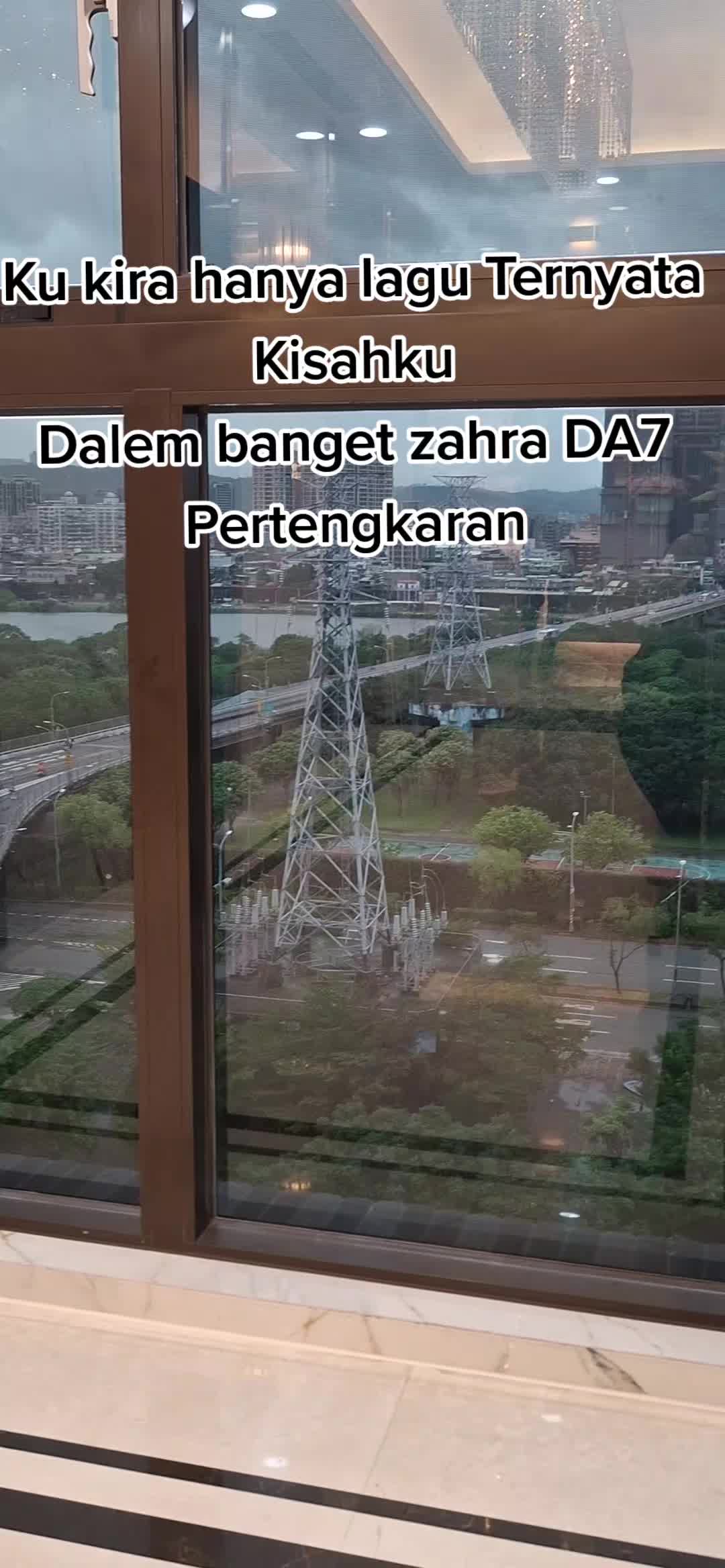 @Sekai