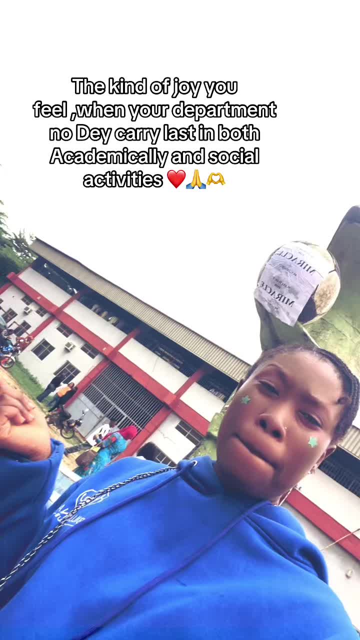 @Amoke 💚🫥💫🦴🔥