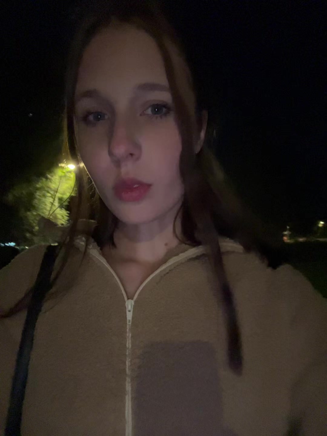 @лерка😝