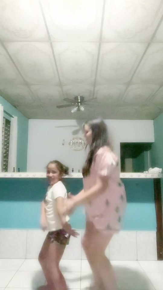 @sister’s😃😃😜😜💕❤️💕😀
