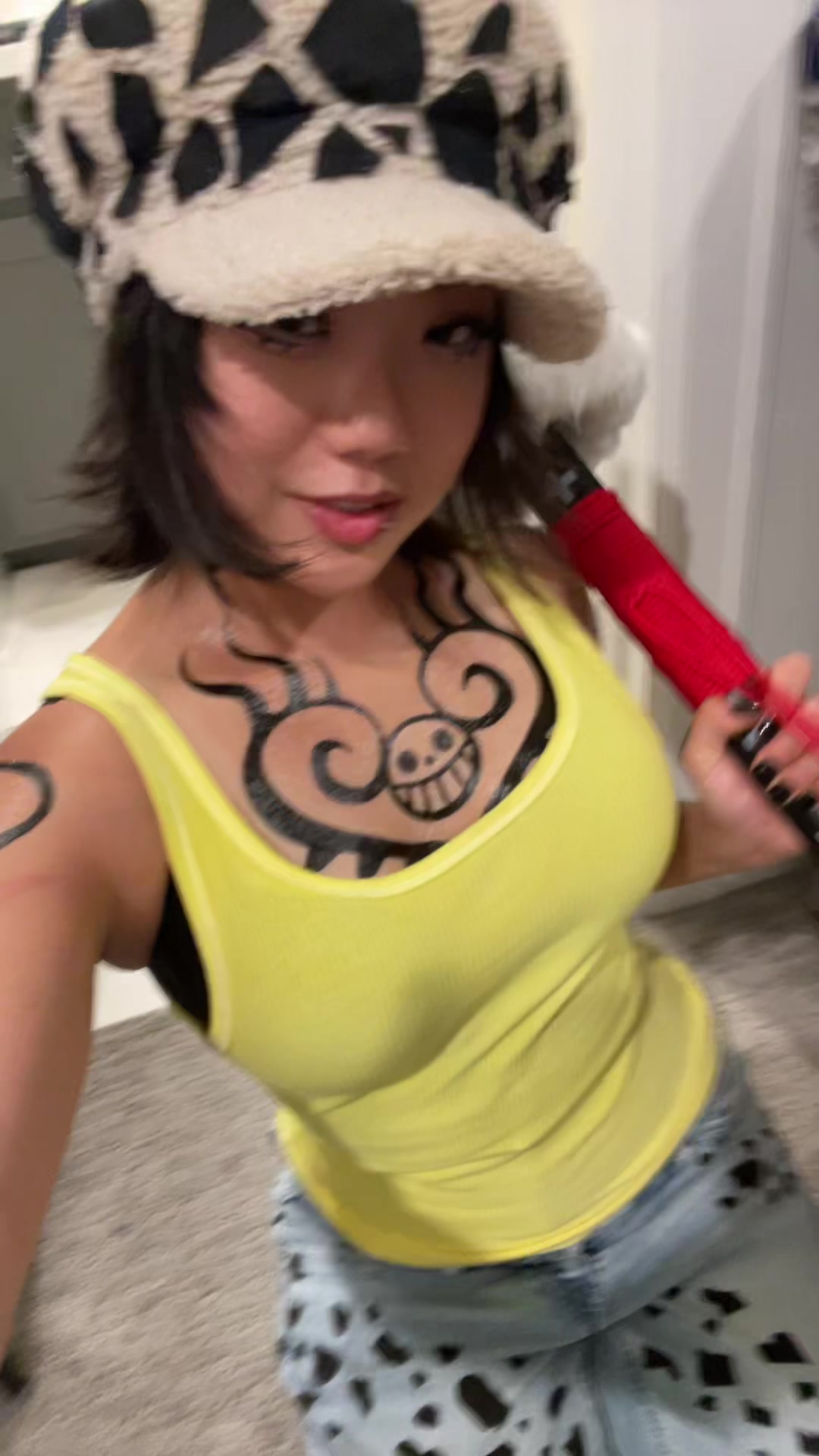 @v!v