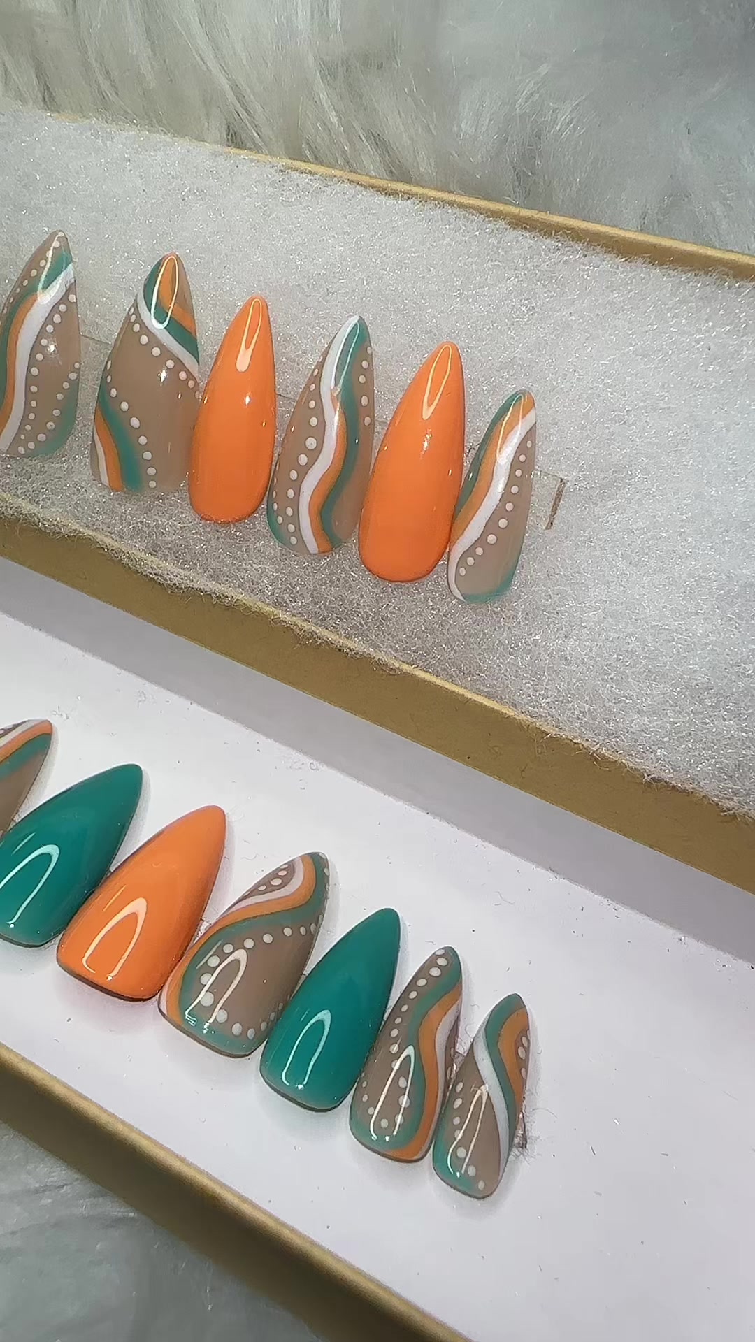 @GingerleighNails