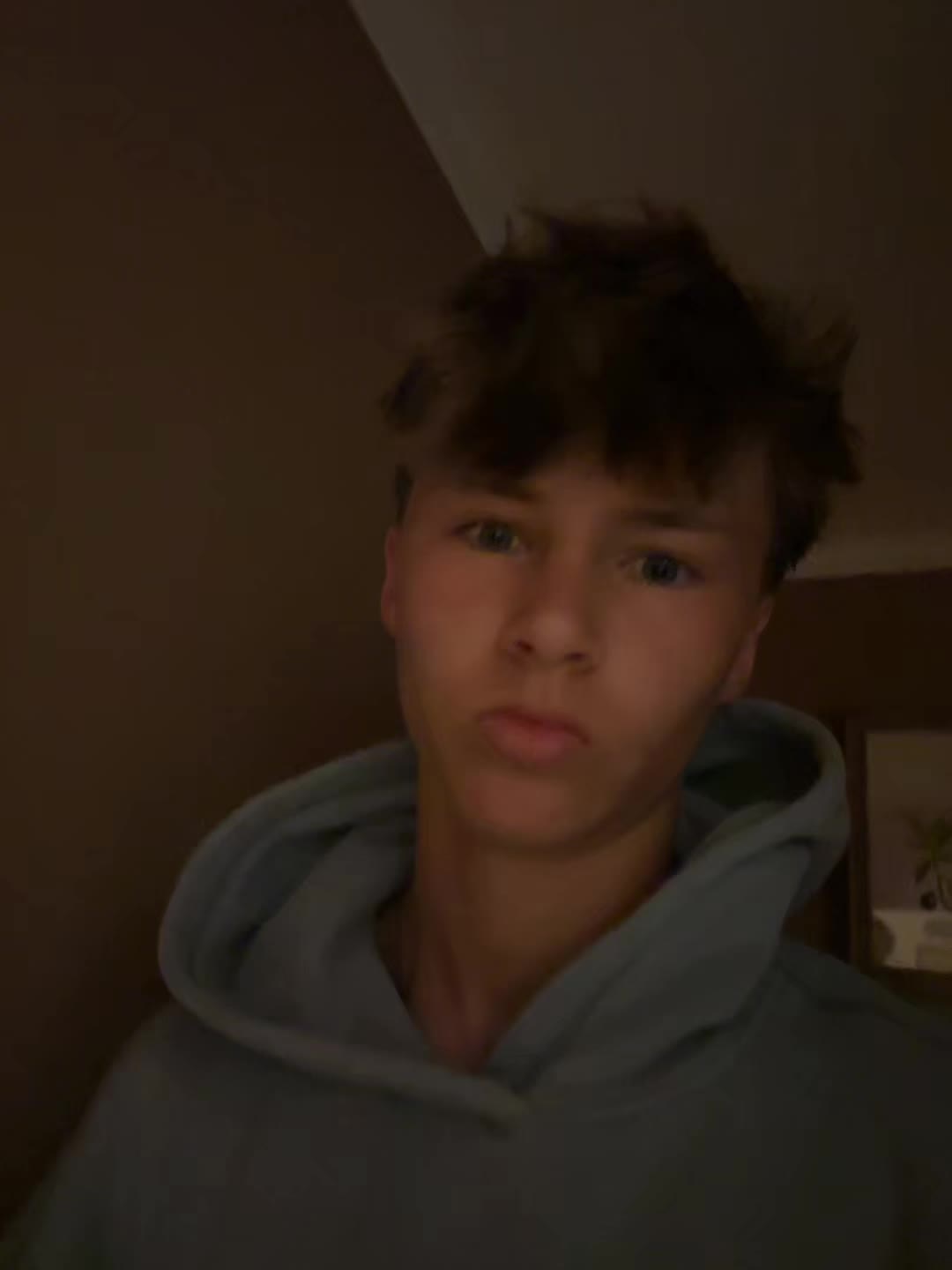@Charlie 🥥