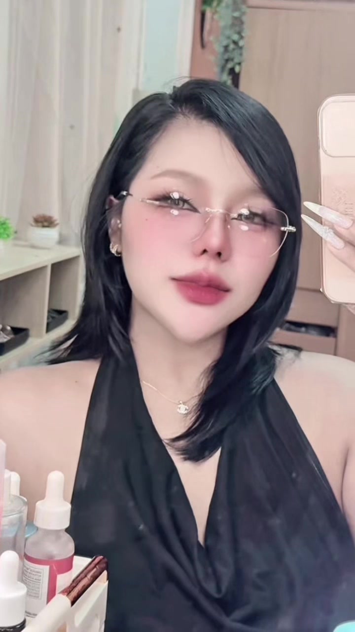 @หอบหมี หนีสงคราม🇹🇭 (128.2K)