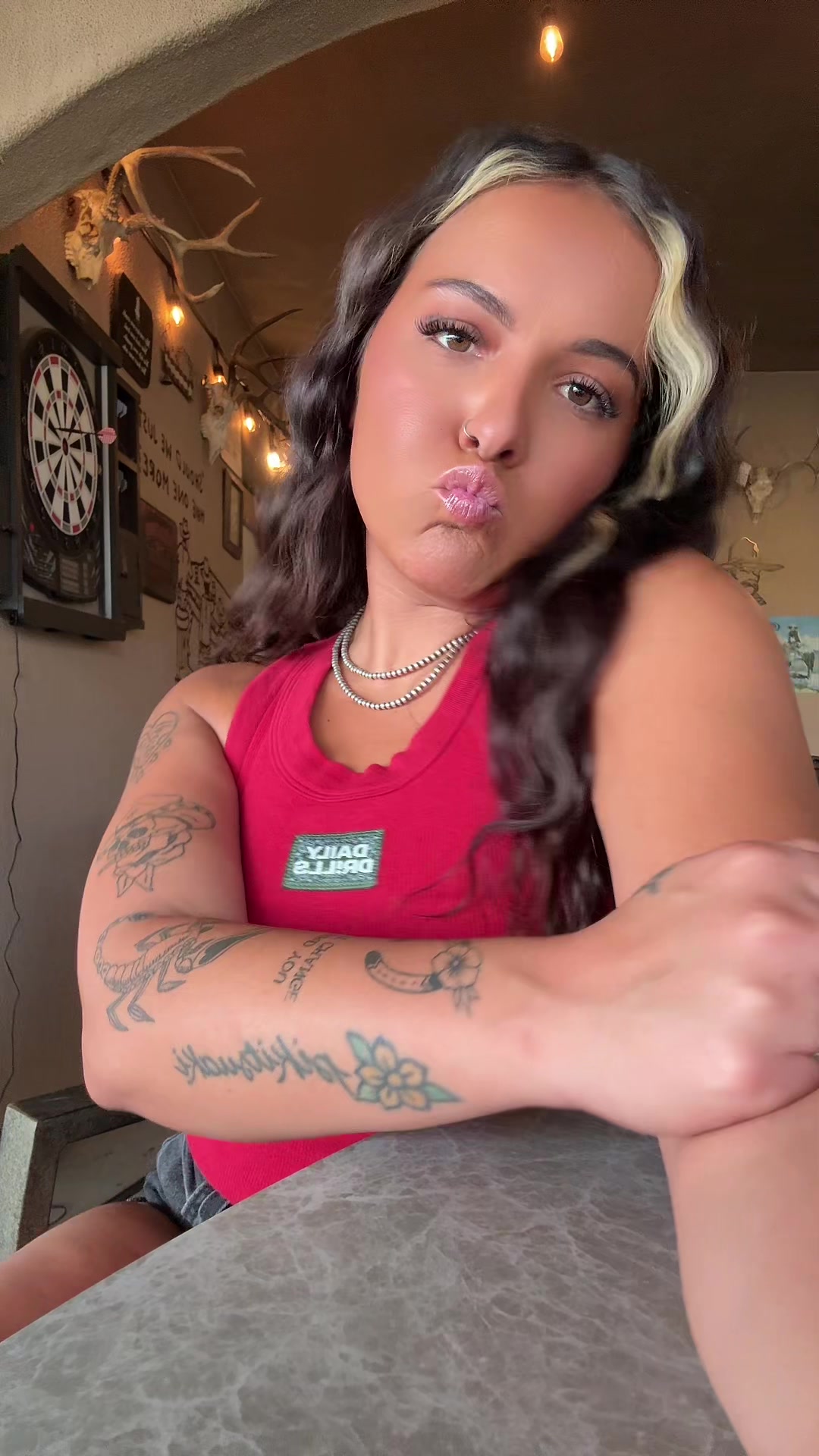 @pikivids_