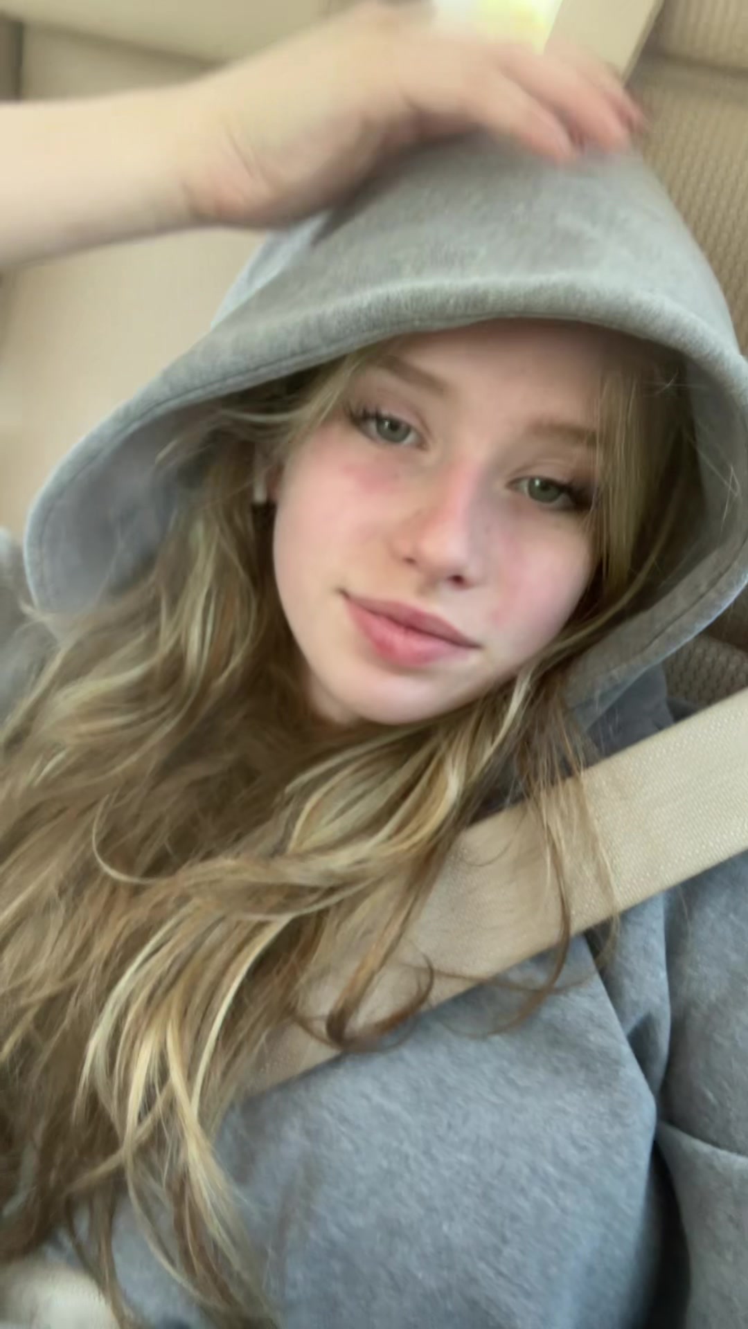 @🕊️