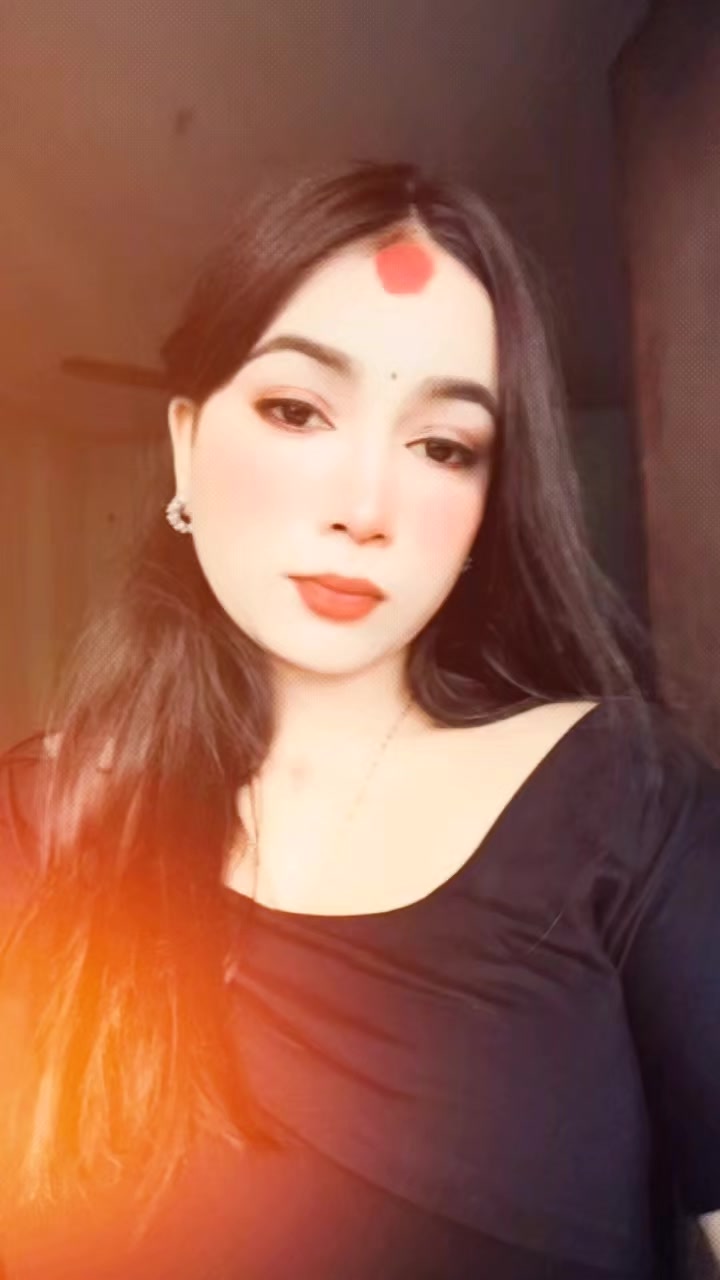 @SäÑï QüEëÑ.....👑💞