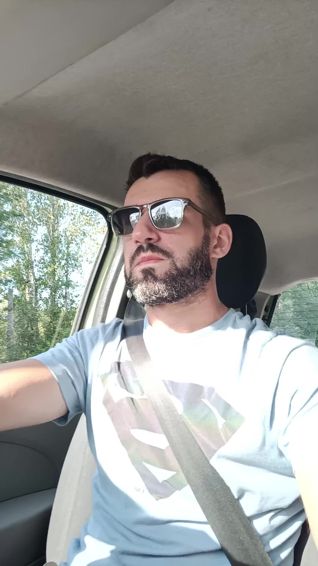 @Kickandfire