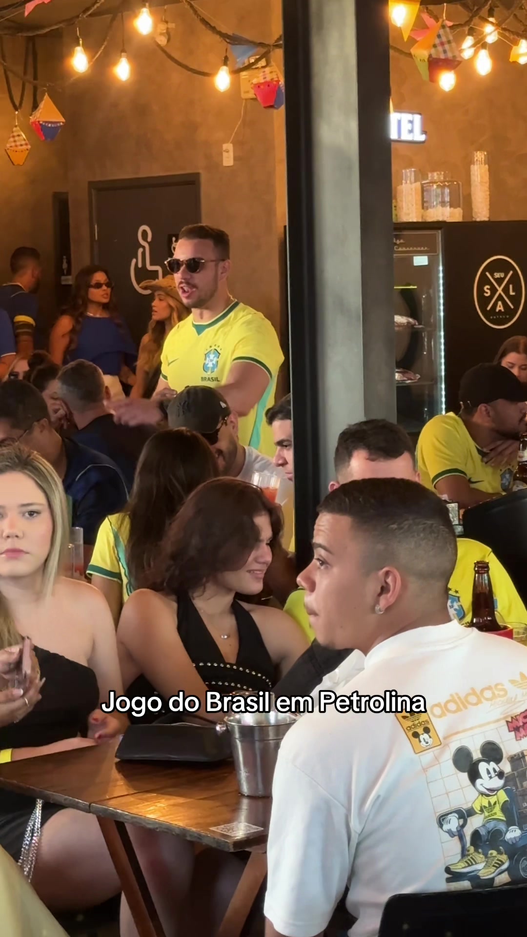 @Nívea ✨