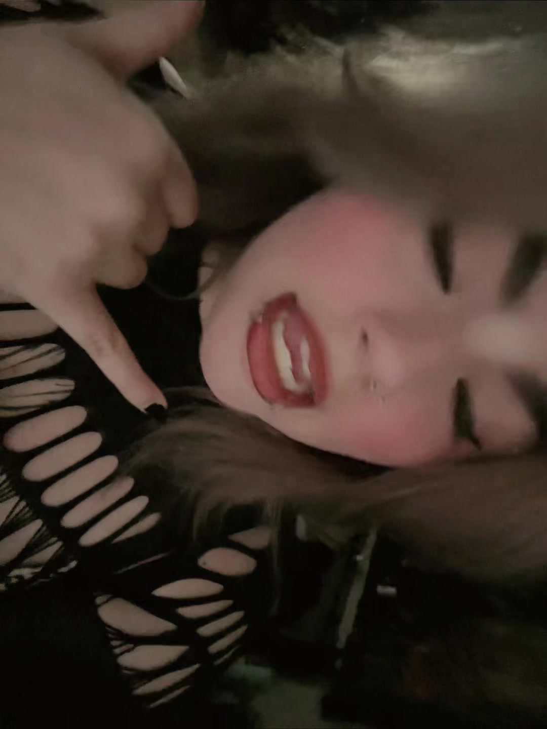 @Dead_hamster_puxxy