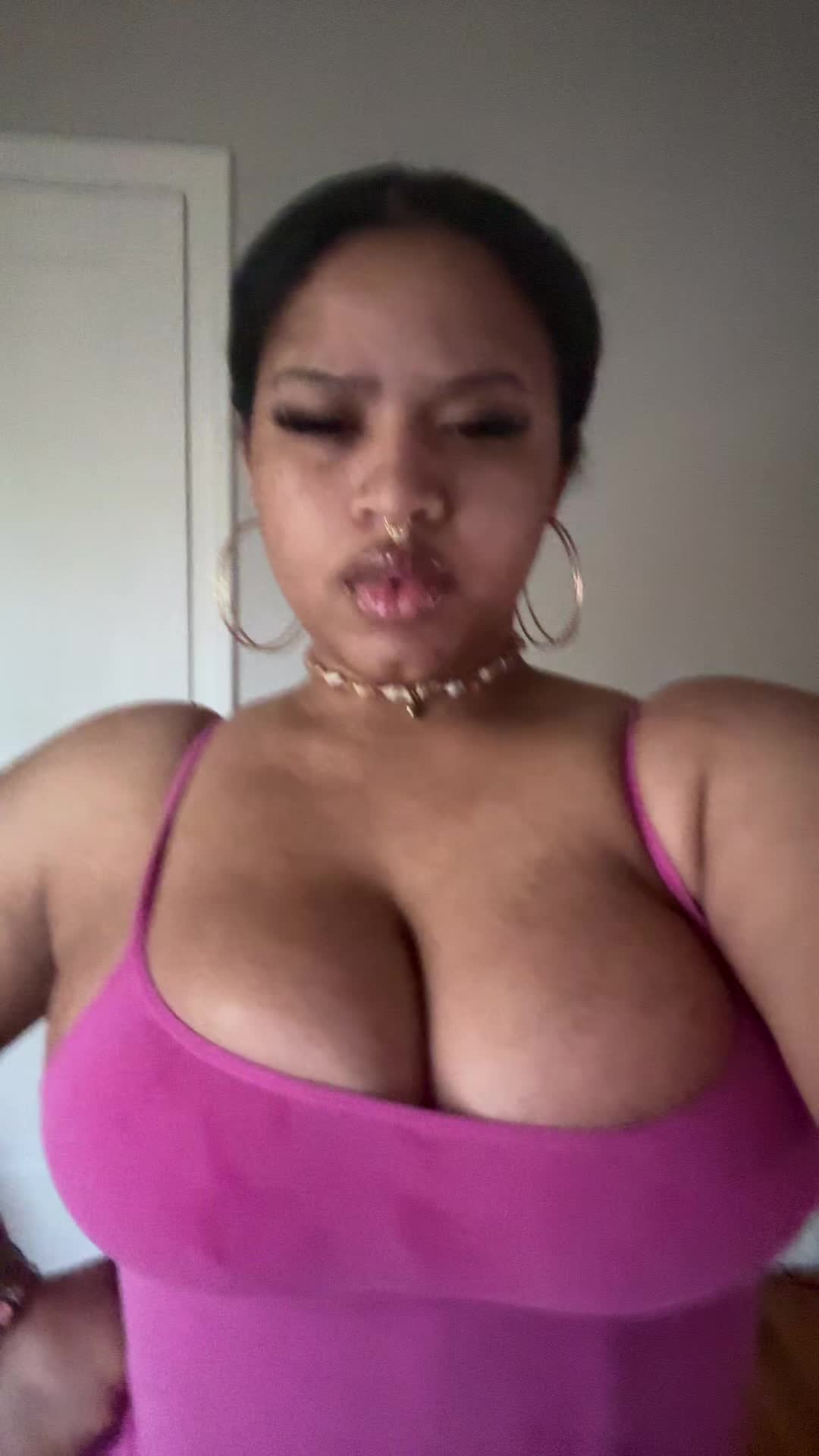 @mizvenuz