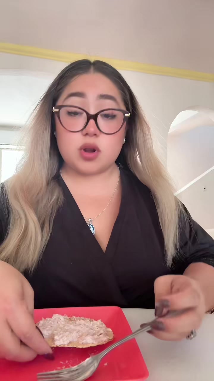 @Adriana Lara