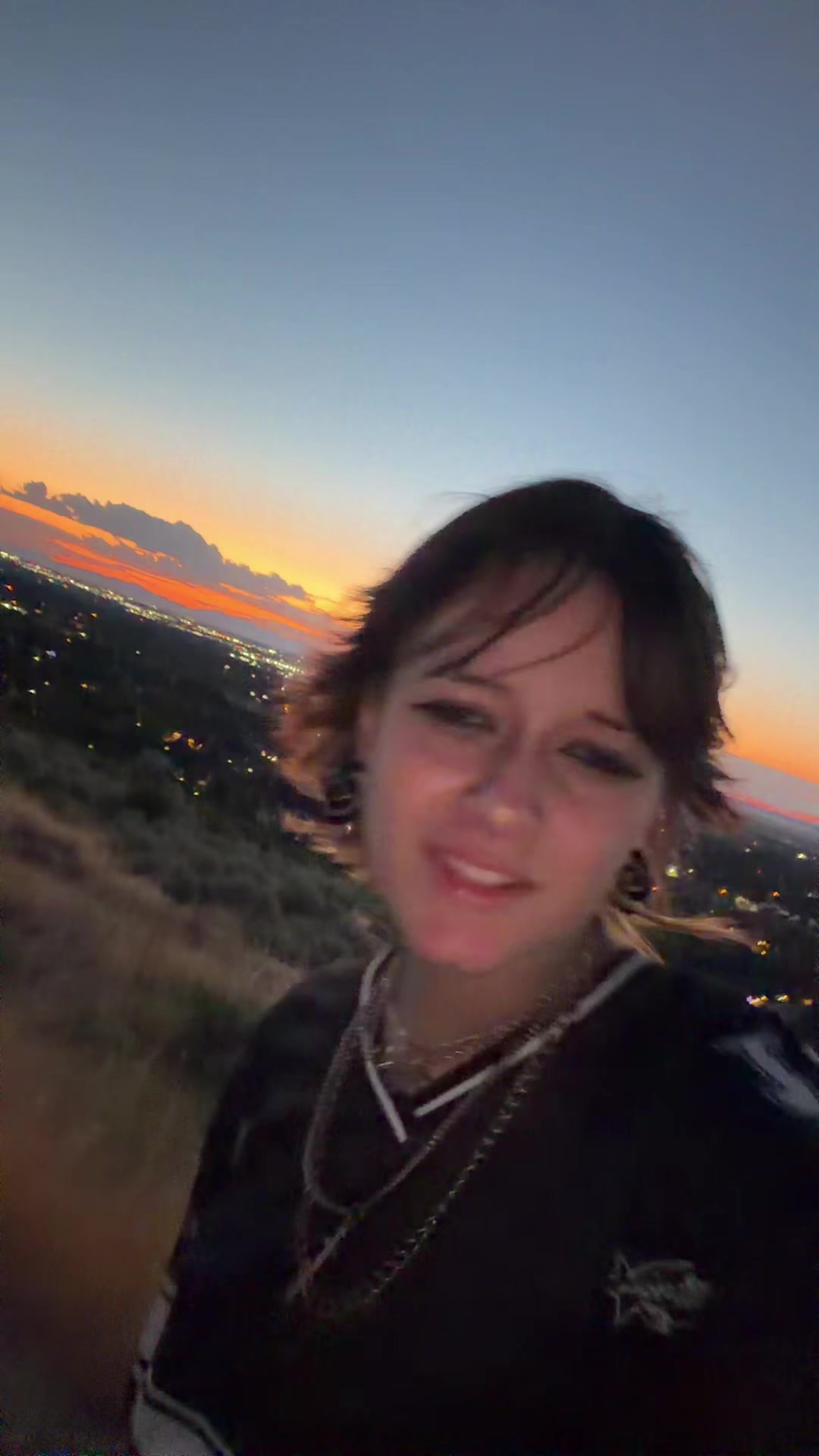 @CR0W