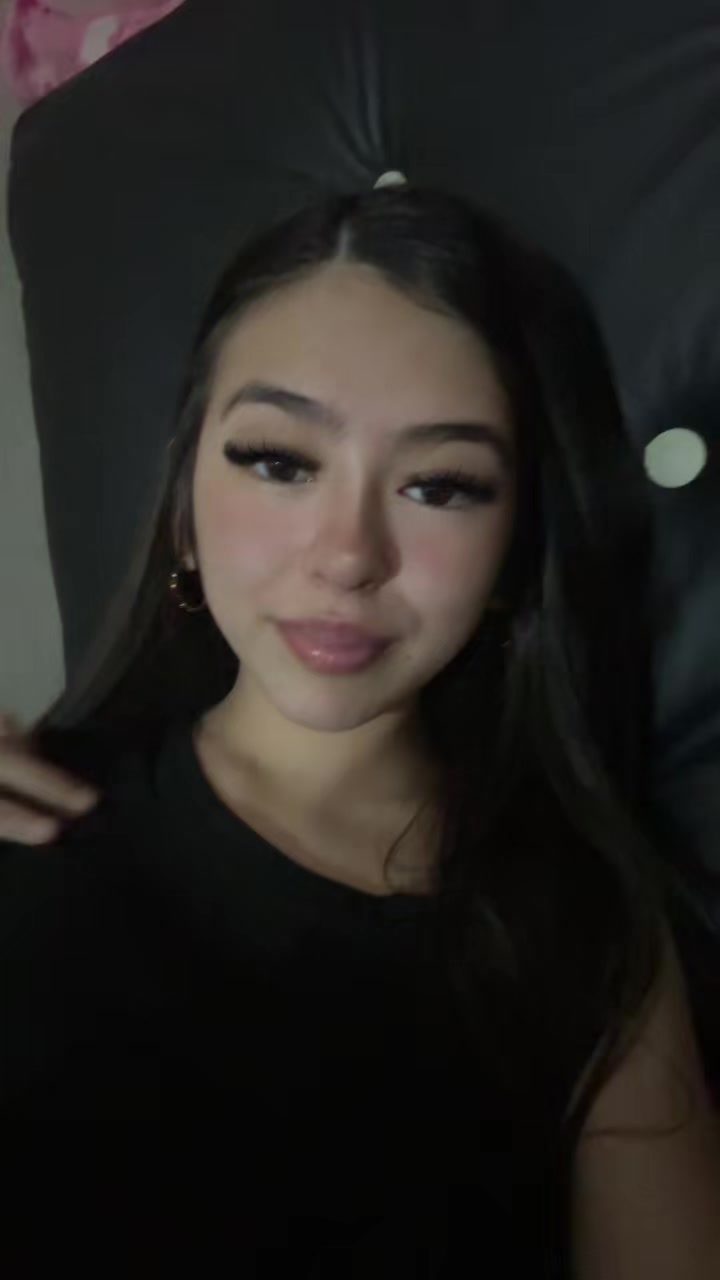 @tizianaa