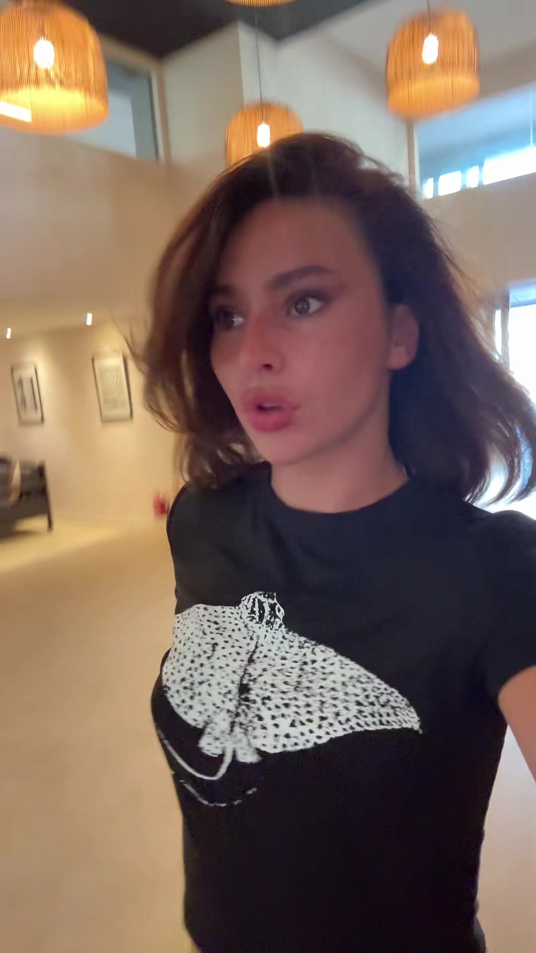 @Elisavaloren