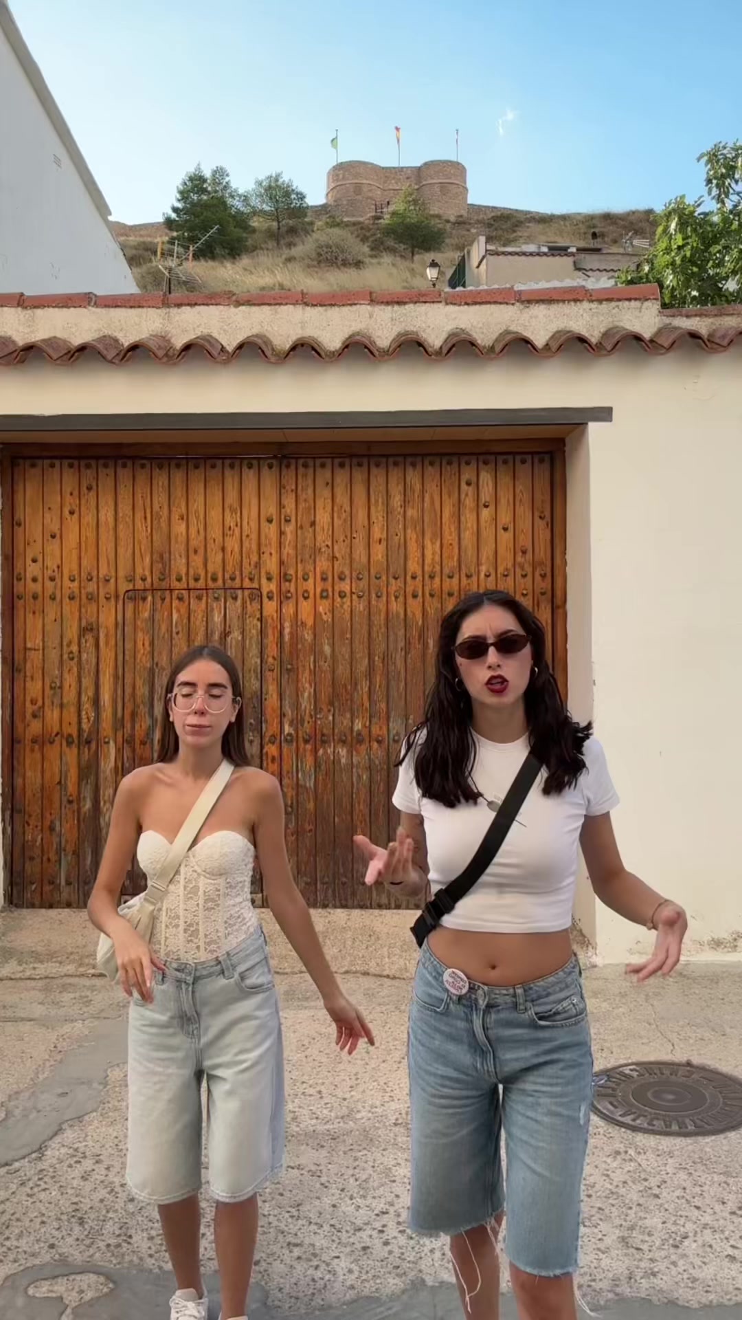 @Elisa🦋