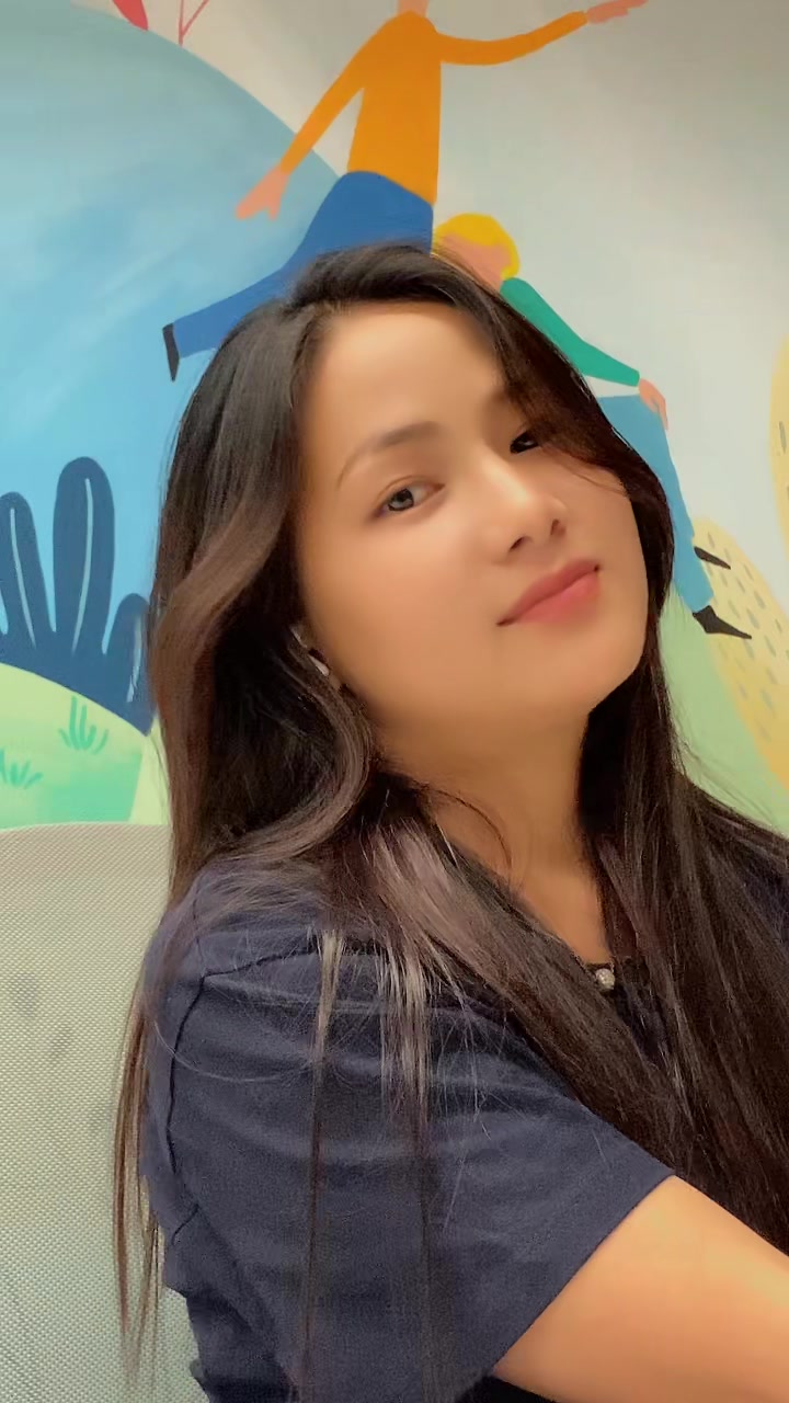 @Mina gurung 🦋
