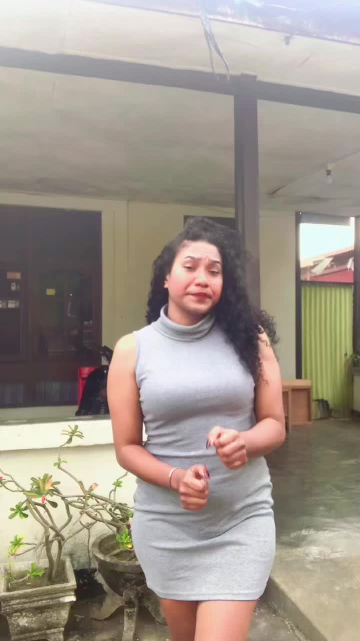@VhalyKbarek🦋
