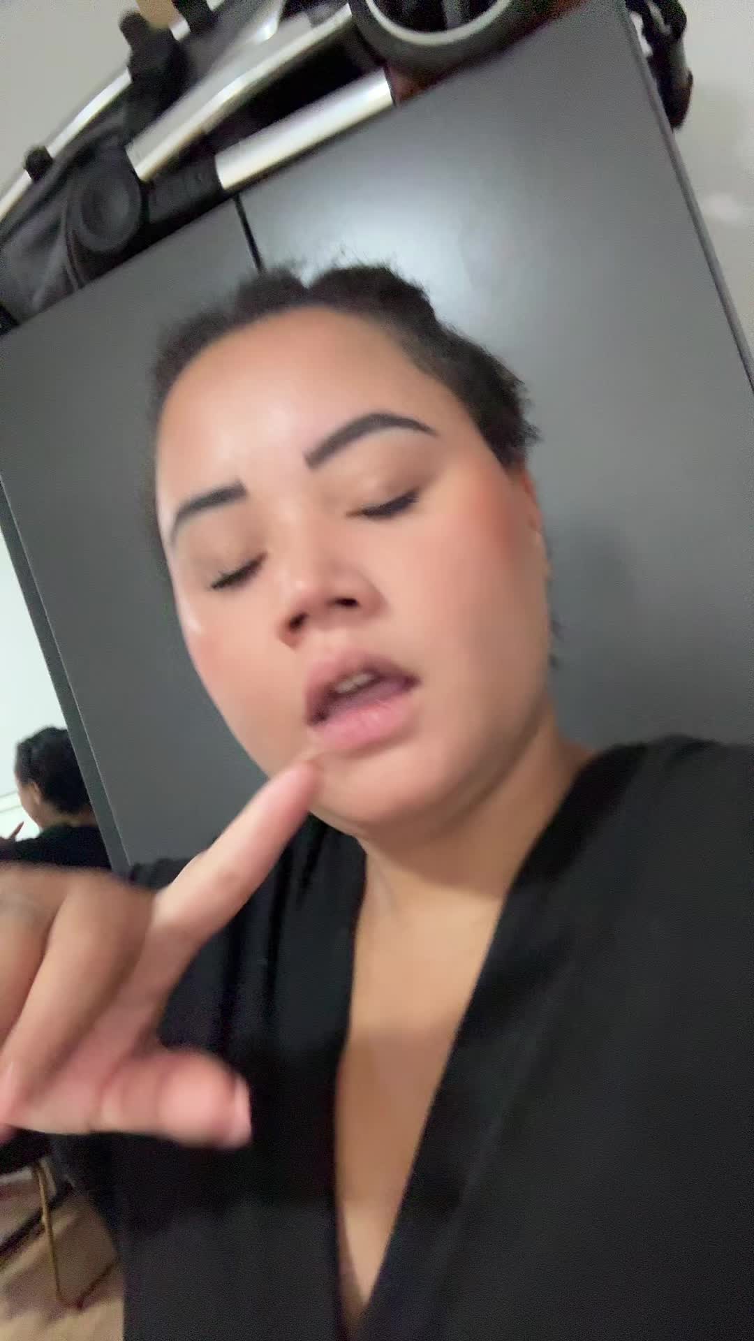 @Laurarodriguez_42