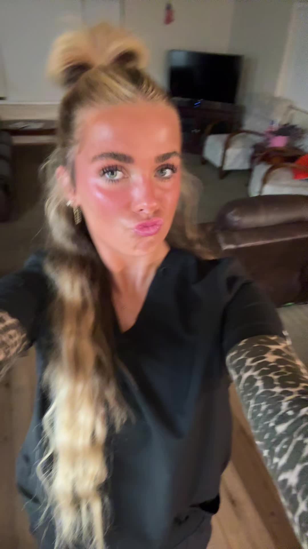@rj😇