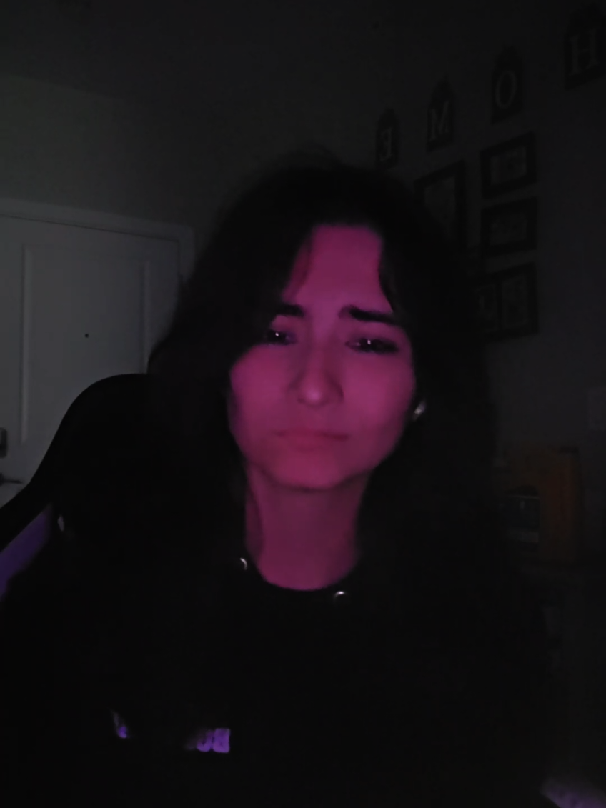 @𓃖 𝔸𝕨𝕜𝕨𝕒𝕣𝕕 ℂ𝕠𝕨 𓃔
