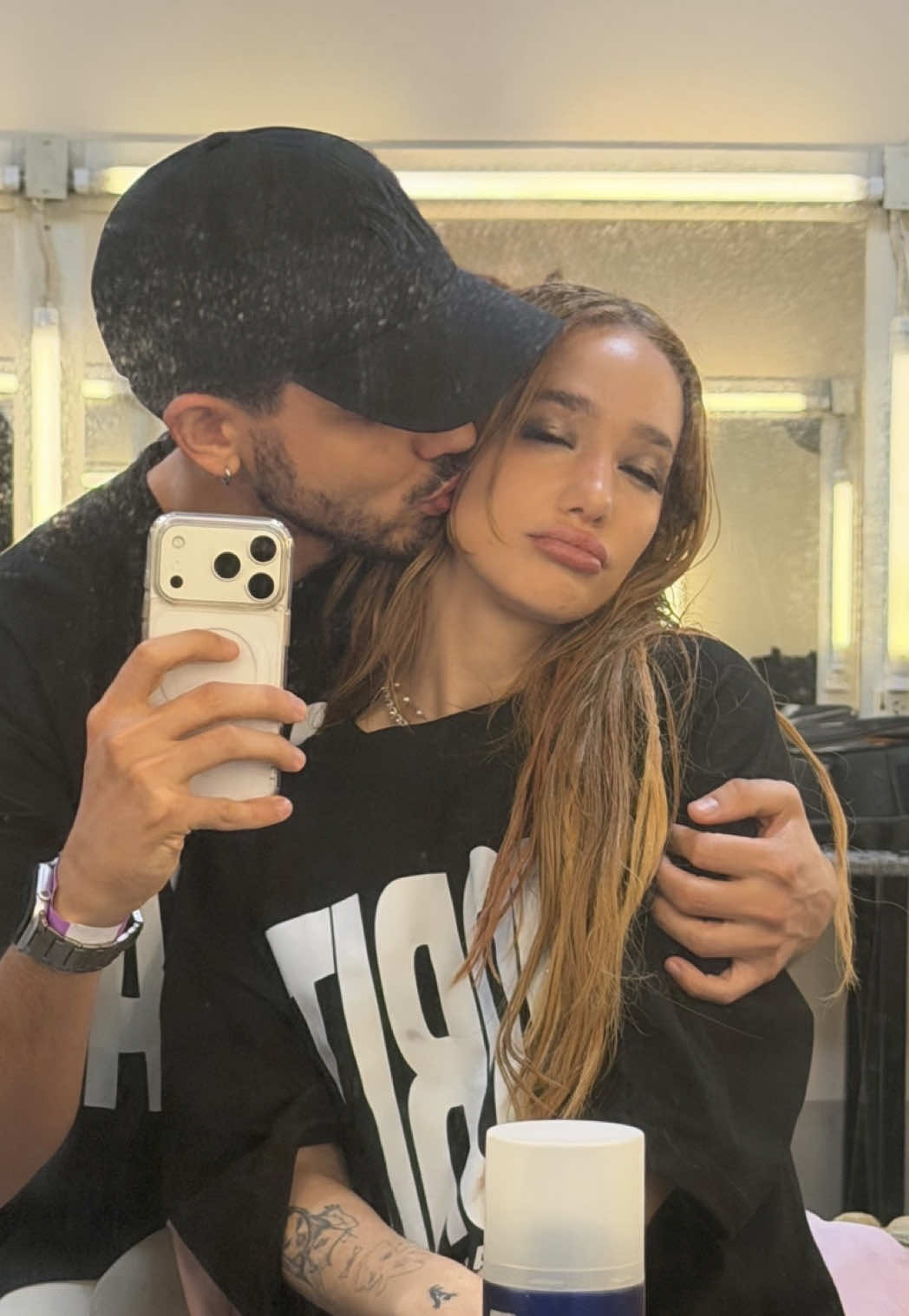 @Moreee 🦋
