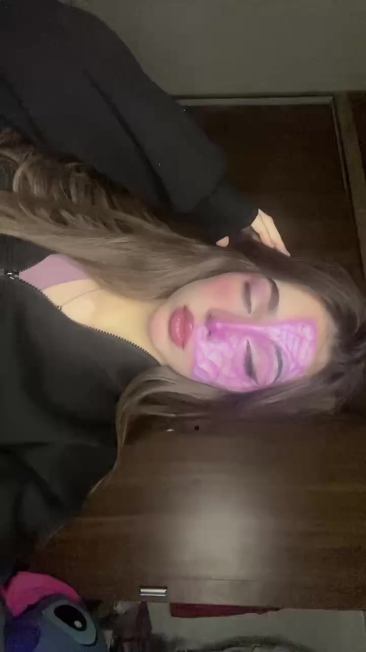 @𝐏𝐀𝐑𝐍𝐈𝐀👸🏻