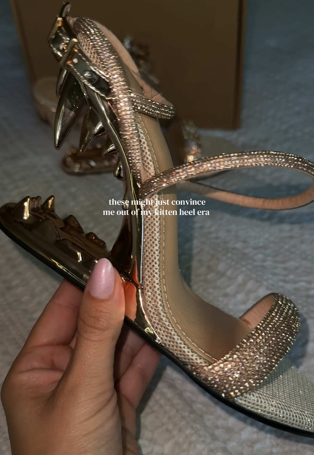 @𝓂𝒶𝒹𝑒𝓁𝒾𝓃𝑒 ྀི