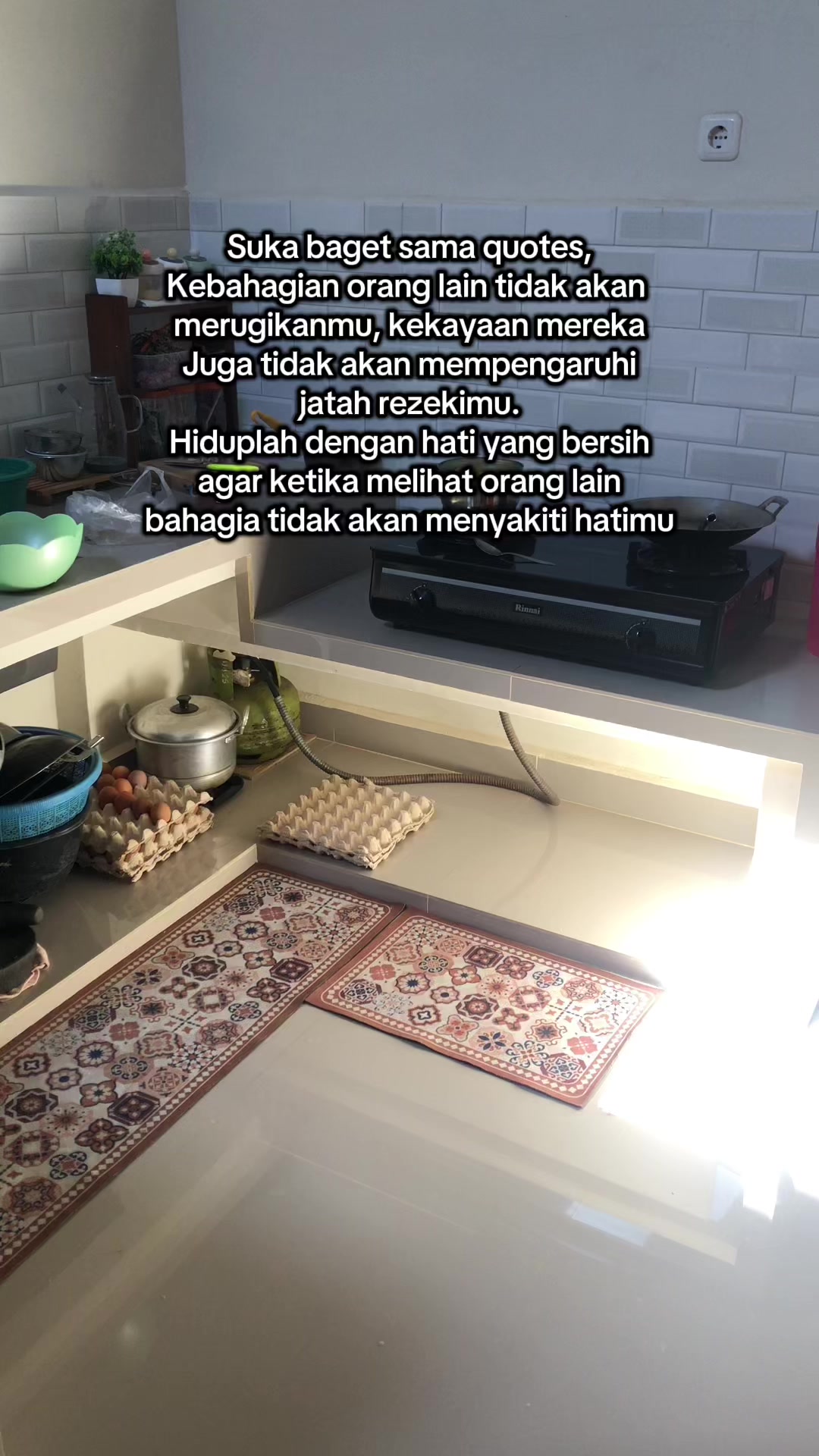 @Nuy