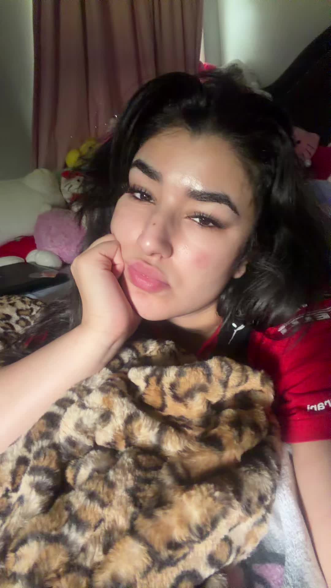 @𝑘𝑒𝑙𝑙𝑦
