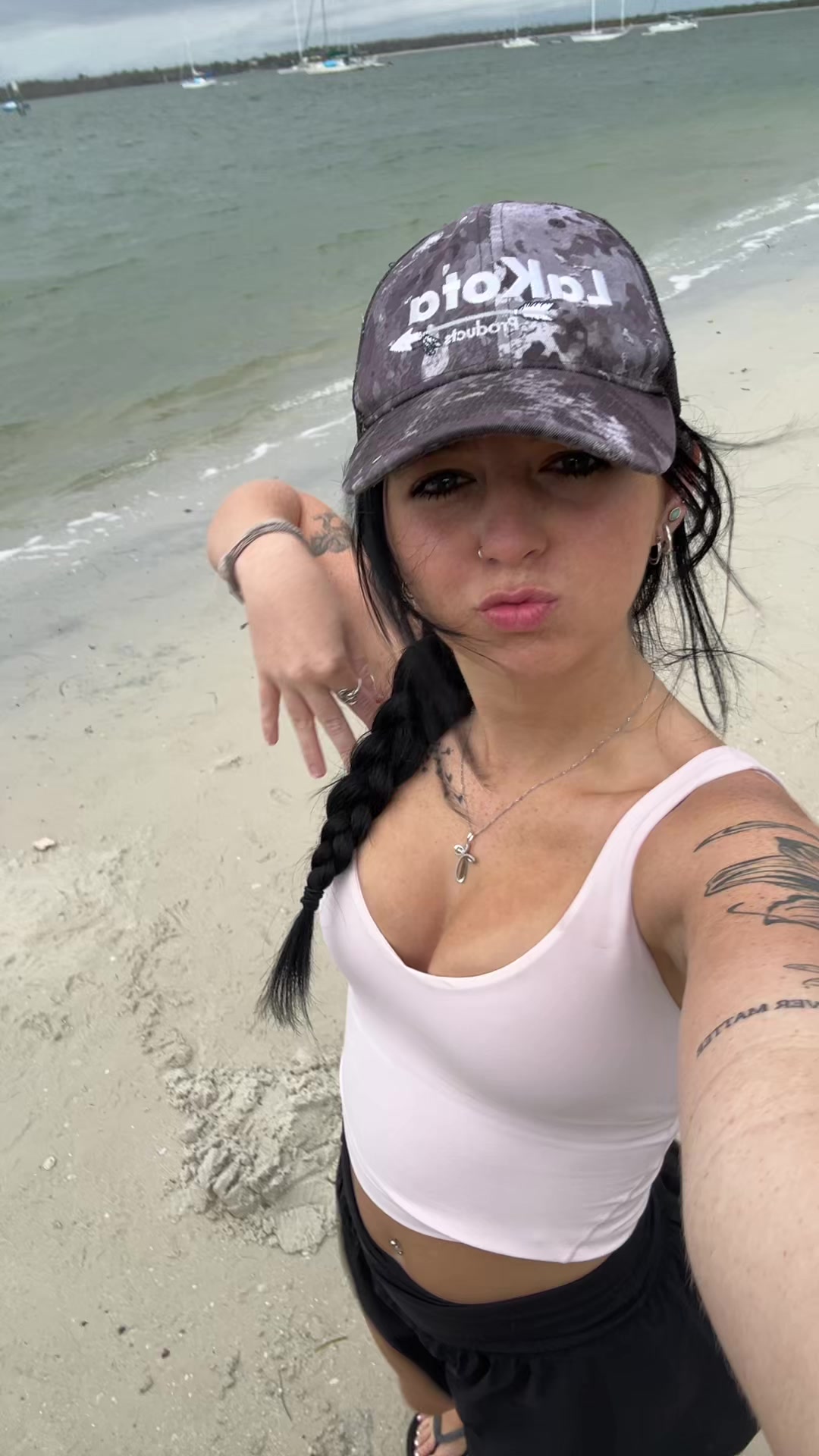 @alexsarobertson