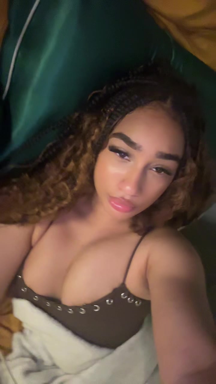 @Nylacakessss