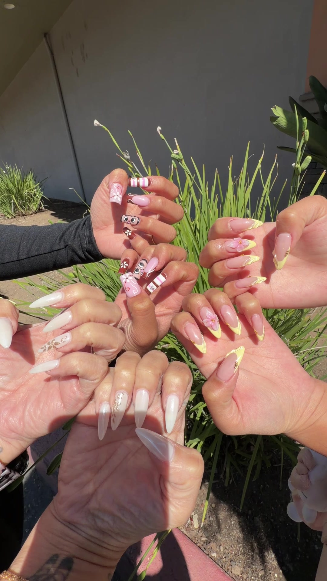 @Perfect10Nailspa