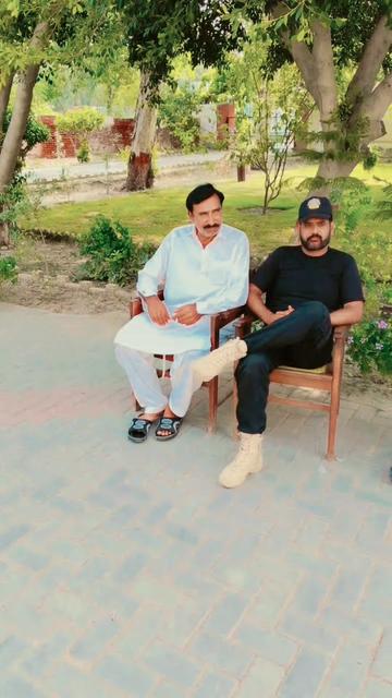 @QamaR Abbas Haral