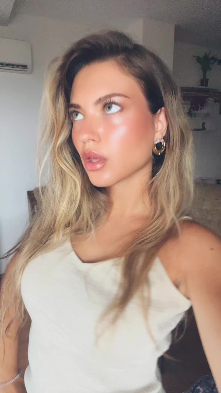 @jovanaaa