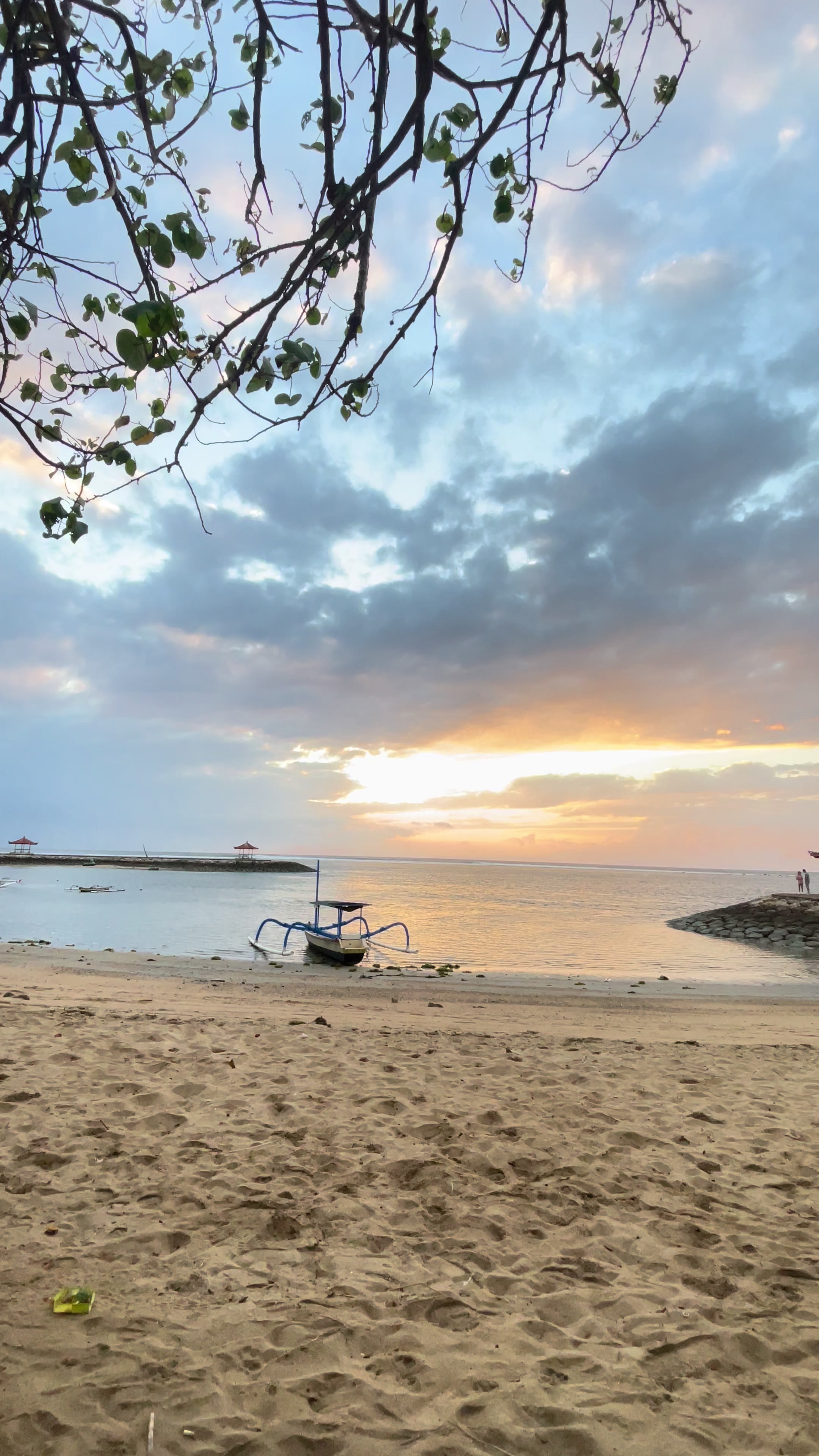 @Sentir_nurbali.com