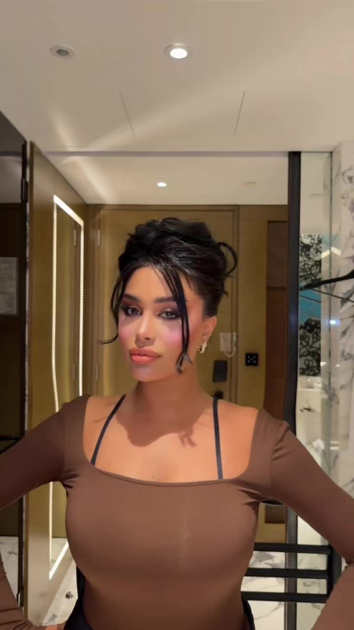 @kauthar