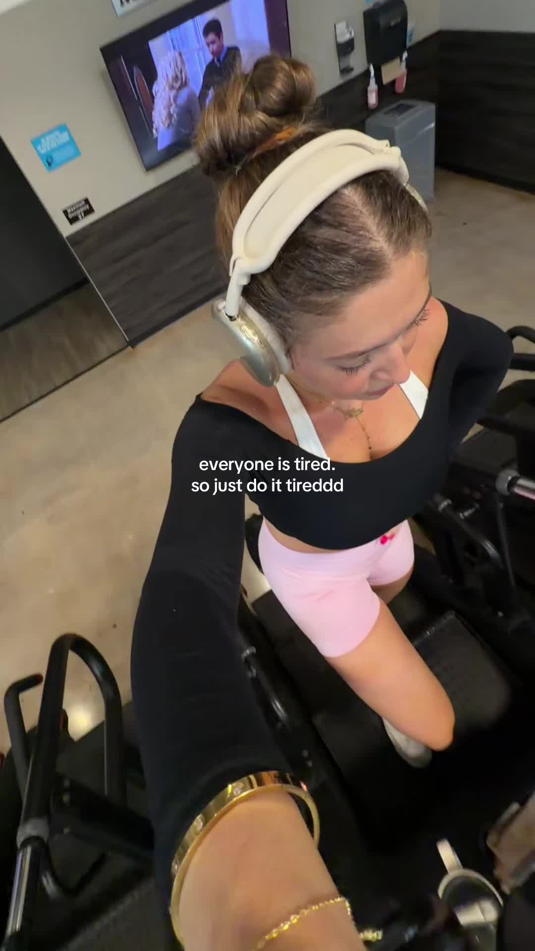 @Alina Fernández