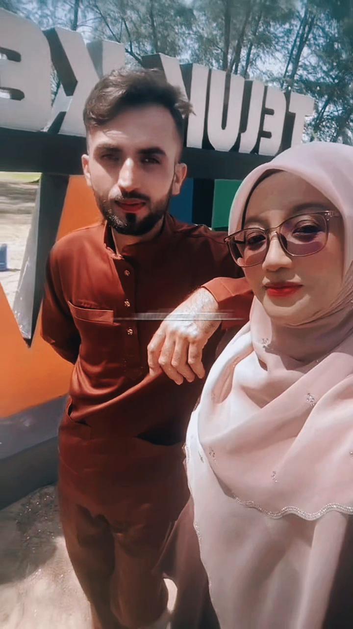 @carissakhan