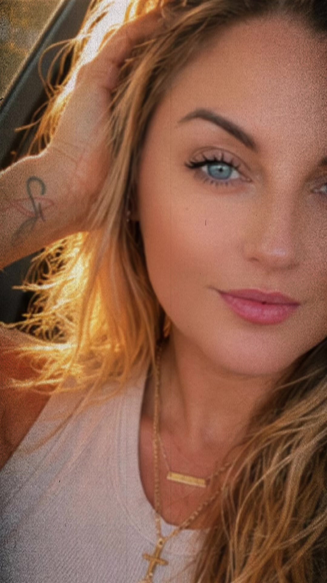 @Dezilynn